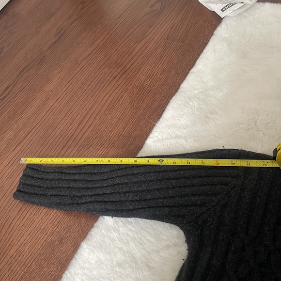 Fisherman Out of Ireland Merino Wool Cashmere Turtleneck Sweater - Picture 9 of 9